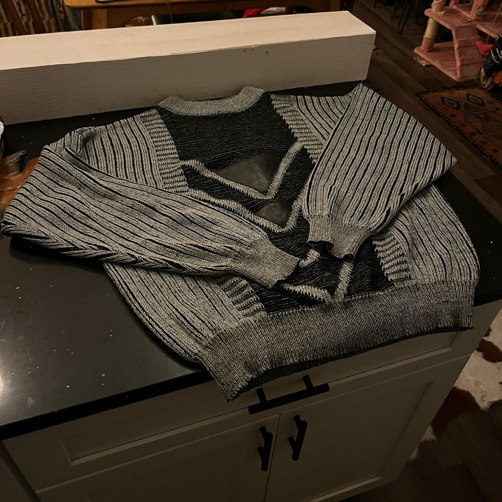 Men's Gray Striped Sweater